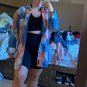 Tie dye long cover button up size Small/ Medium